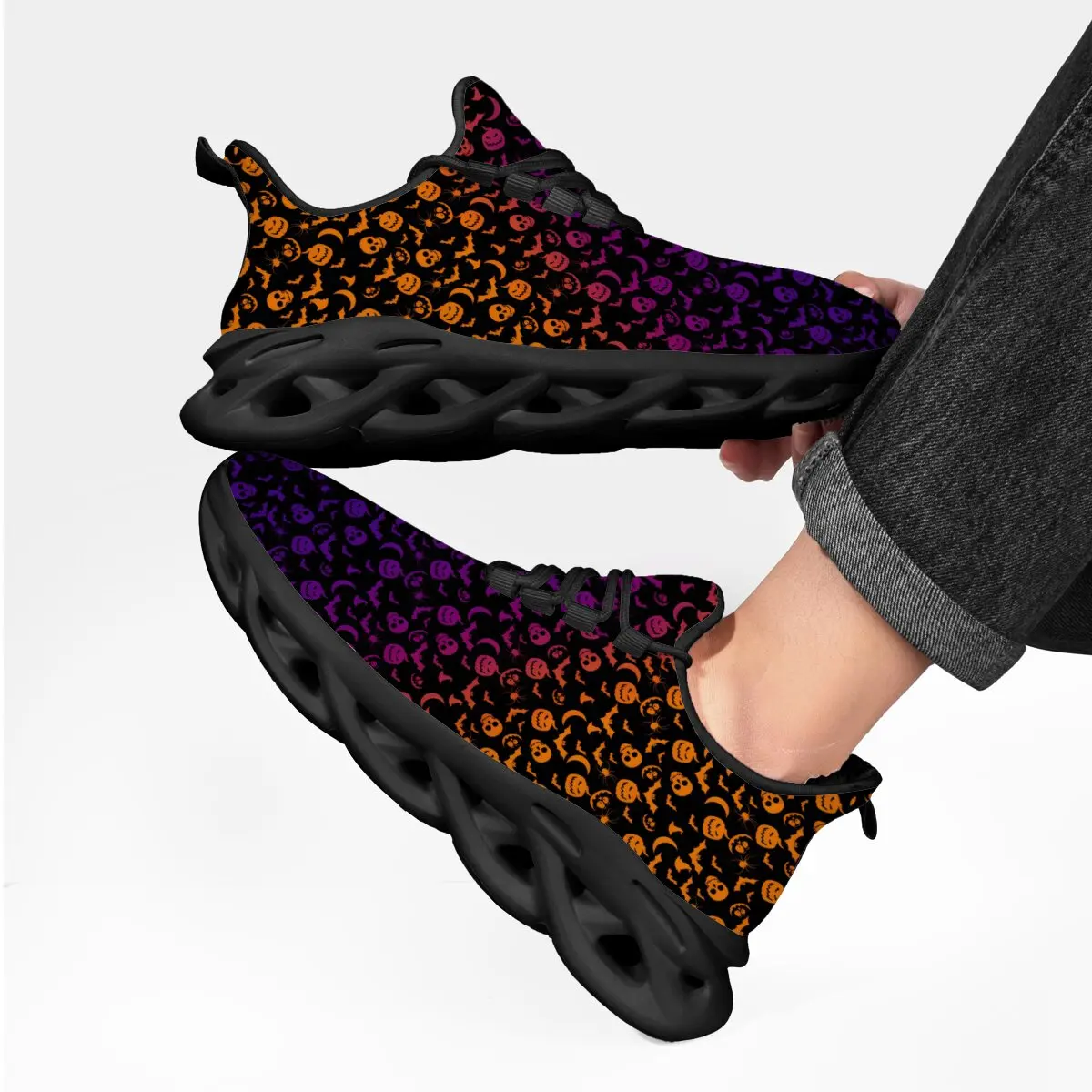 

Casual Flat Shoes for Parents Children Halloween Bat Pattern Horror Style Holiday Gift Large-sized Flying Lace-up Sports Shoes