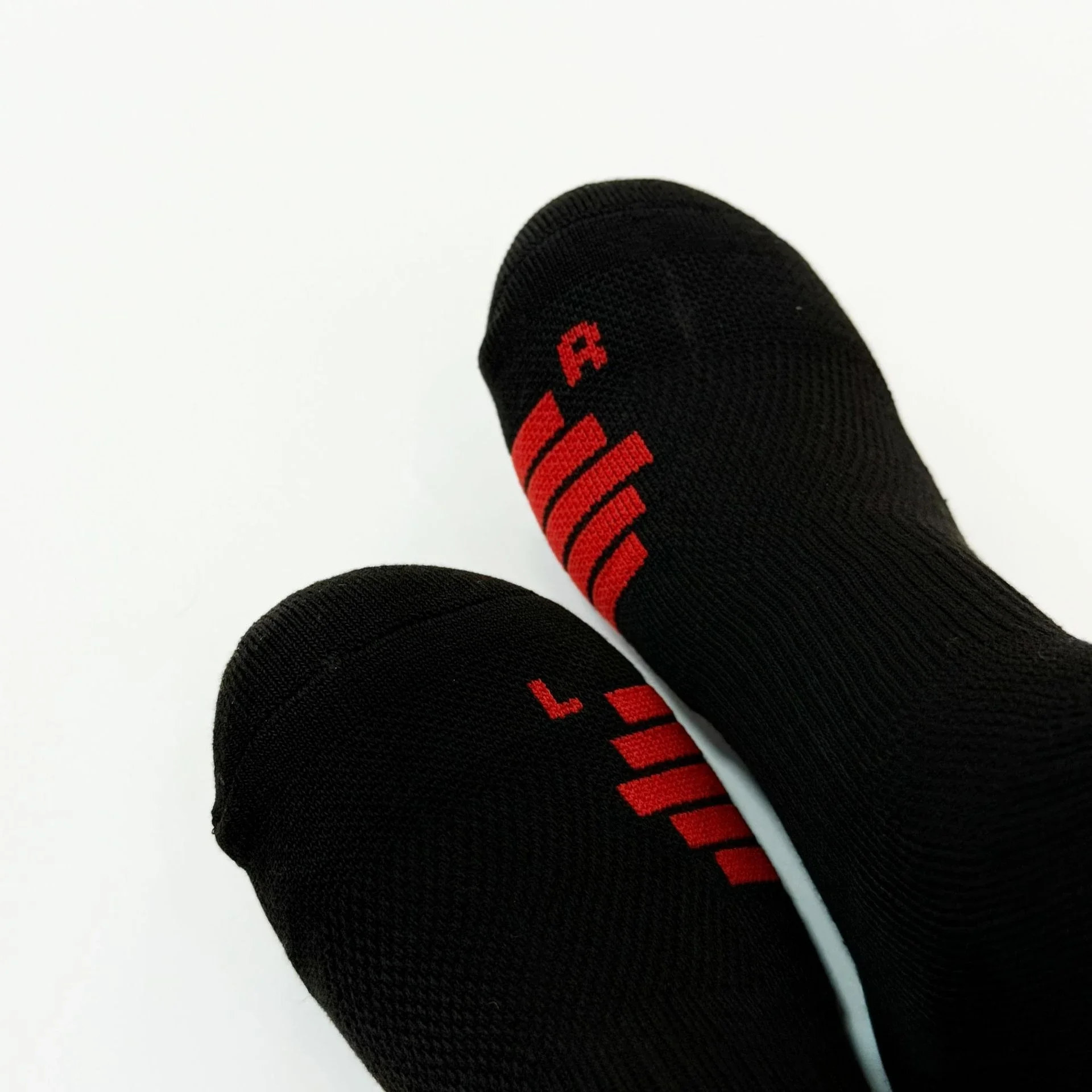 19NB-ถุงเท้าข้อกลางแบบหนาของอเมริกา ถุงเท้าฝึกซ้อมบาสเก็ตบอลสำหรับเล่นบนสนาม ระบายอากาศได้ดีและซับเหงื่อได้ดี