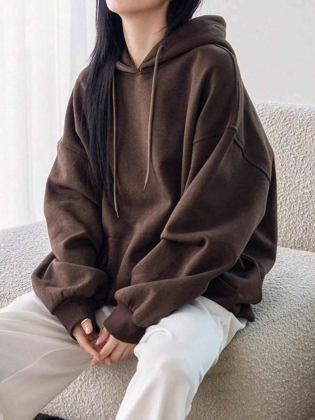 

Women's Oversized Solid Brown Hooded Fleece Sweatshirt for Fall Winter Casual Wear