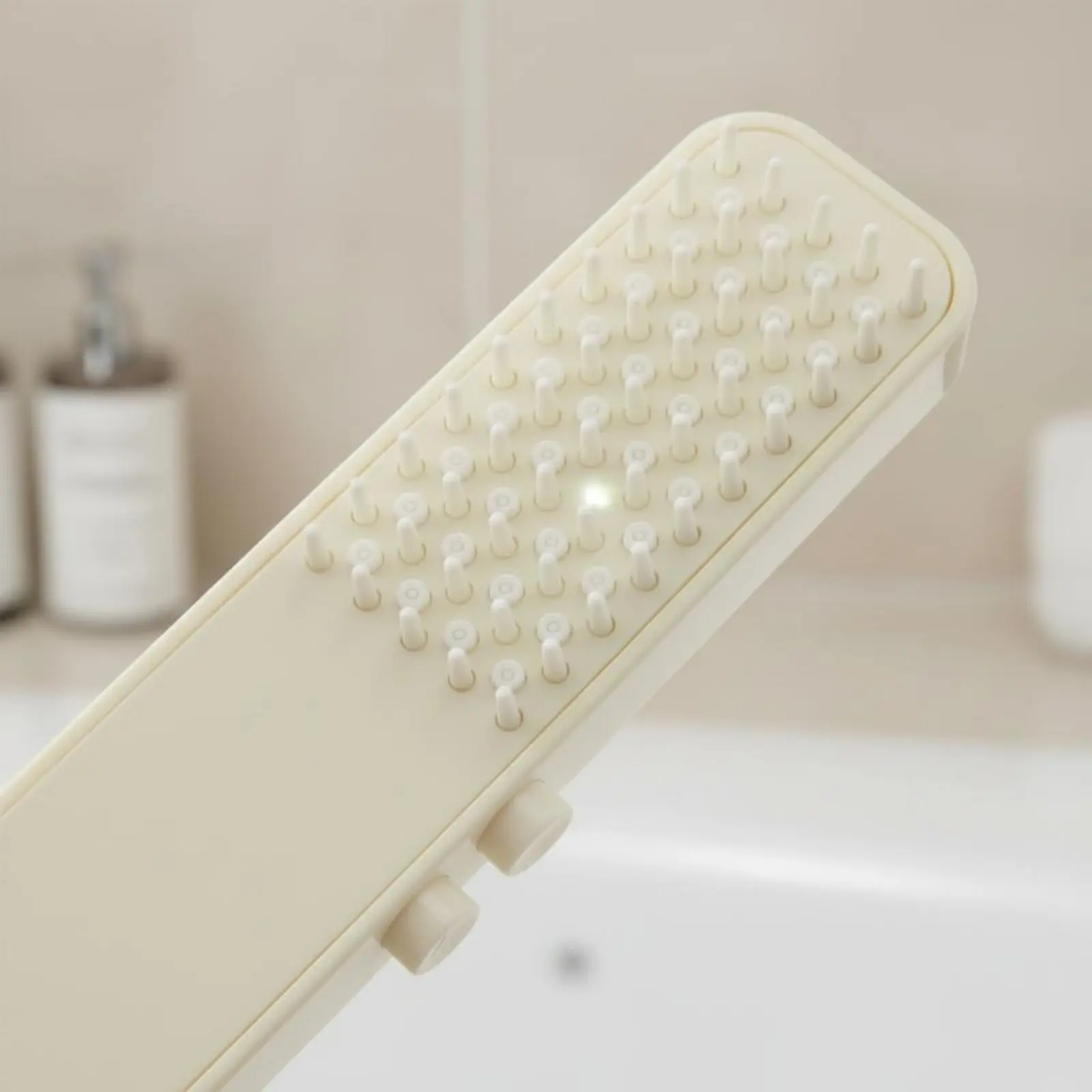 

Handheld Shower Head Easy to Clean Hand Shower Spray Head Bathroom Fixture Slim Profile Corrosion Resistant
