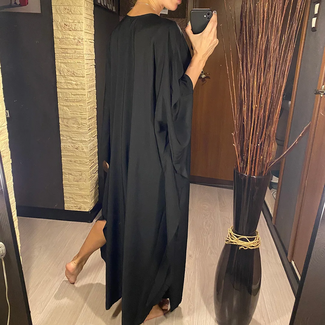 Langes Kleid im Stil einer griechischen Göttin, Tunika mit Fledermausärmeln, Strandkleid, Strandtuch, Strandmode, Kaftan, Maxikleid V4427 – Detail 5