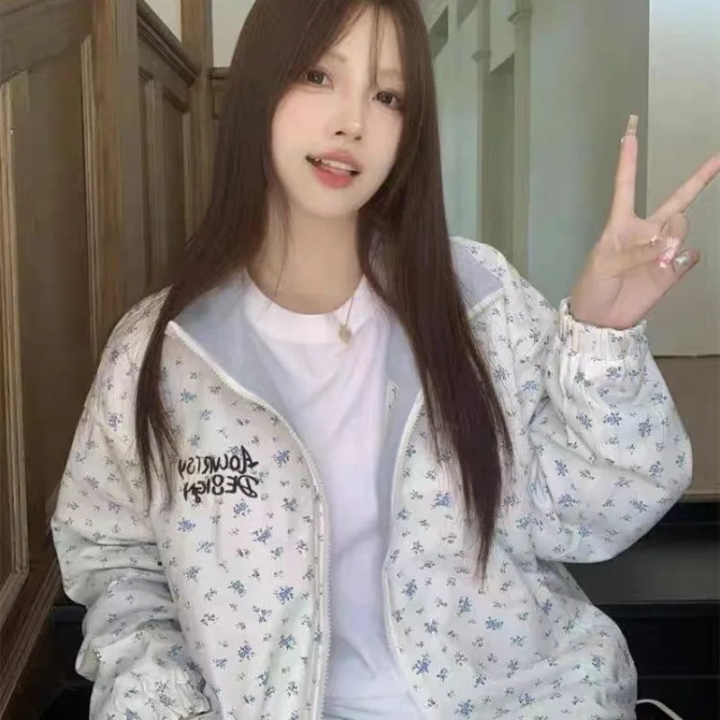 Dwustronna, urocza, edytna kurtka w kwiaty, dwukolorowa, oversize'owa kurtka bejsbolówka do stylizacji Y2K, oversize'owe kurtki z golfem, słodkie dziewczyny.