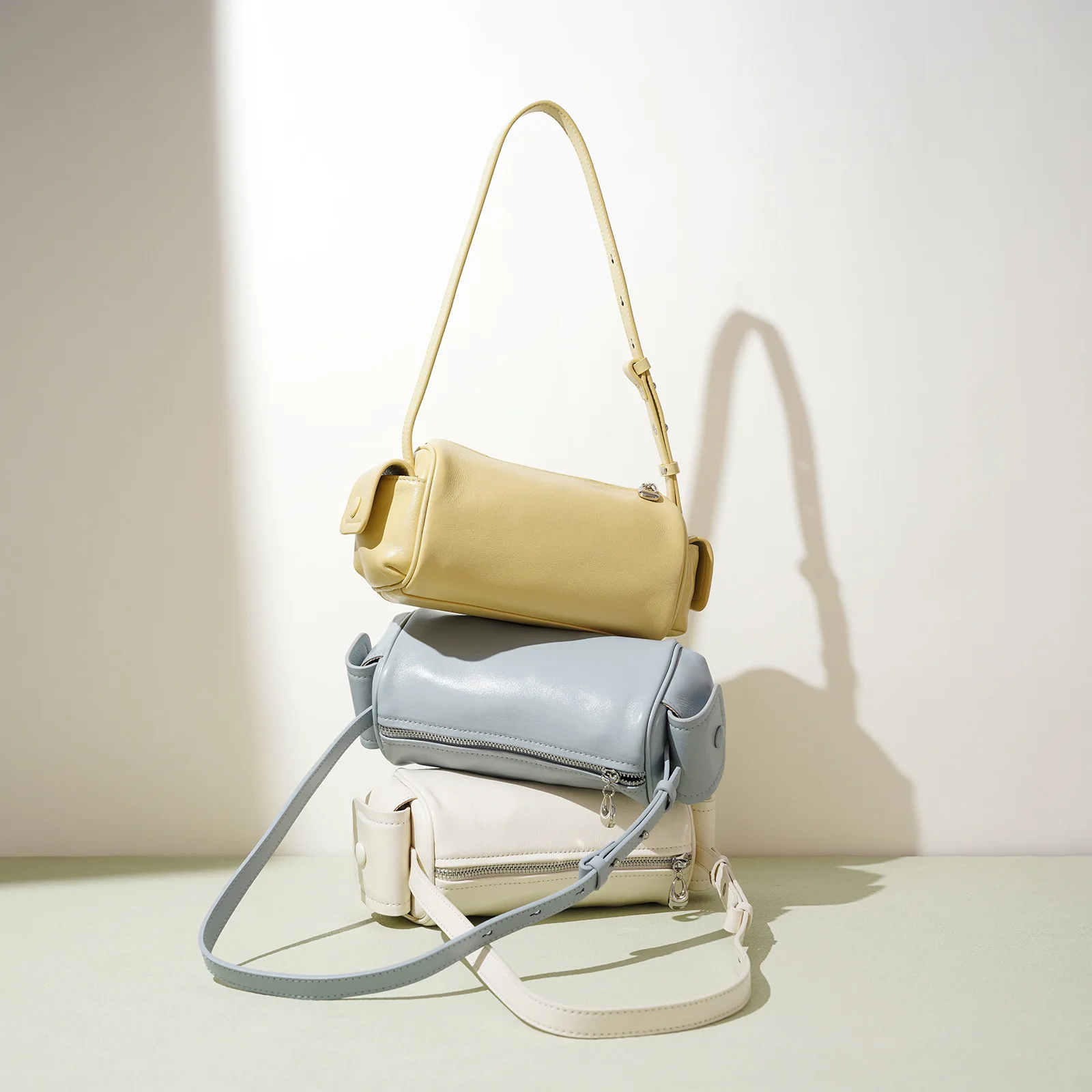 

2026 New Vintage Sheepskin Shoulder Bag for Women сумка женская Burgundy Cylinder Side Pocket Casual Purse
