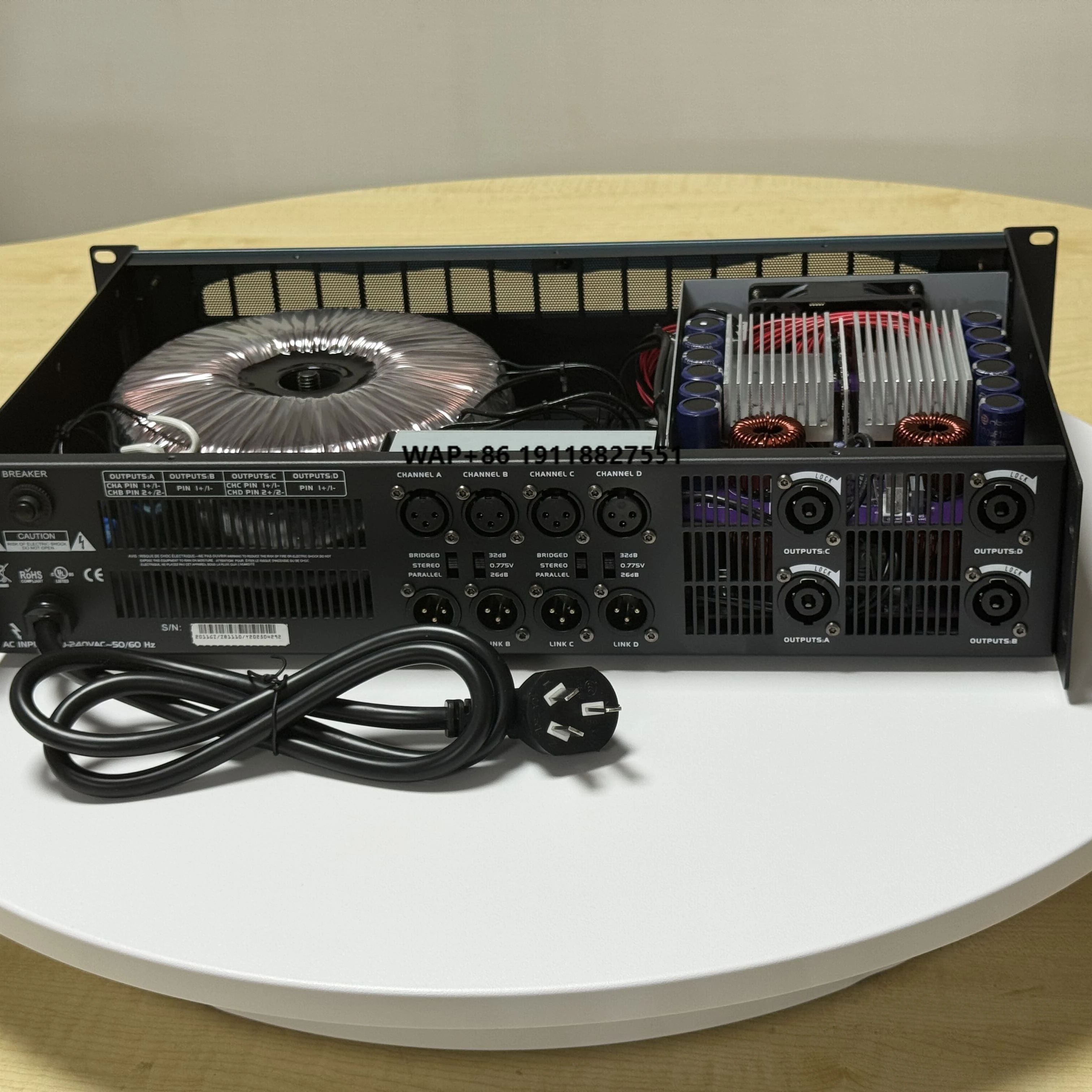 Hot Sales Wholesales RMS 600W 2U Class D 4-Channel Audio Power Amplifier 8Ω/4Ω Impedance with Metal Shell