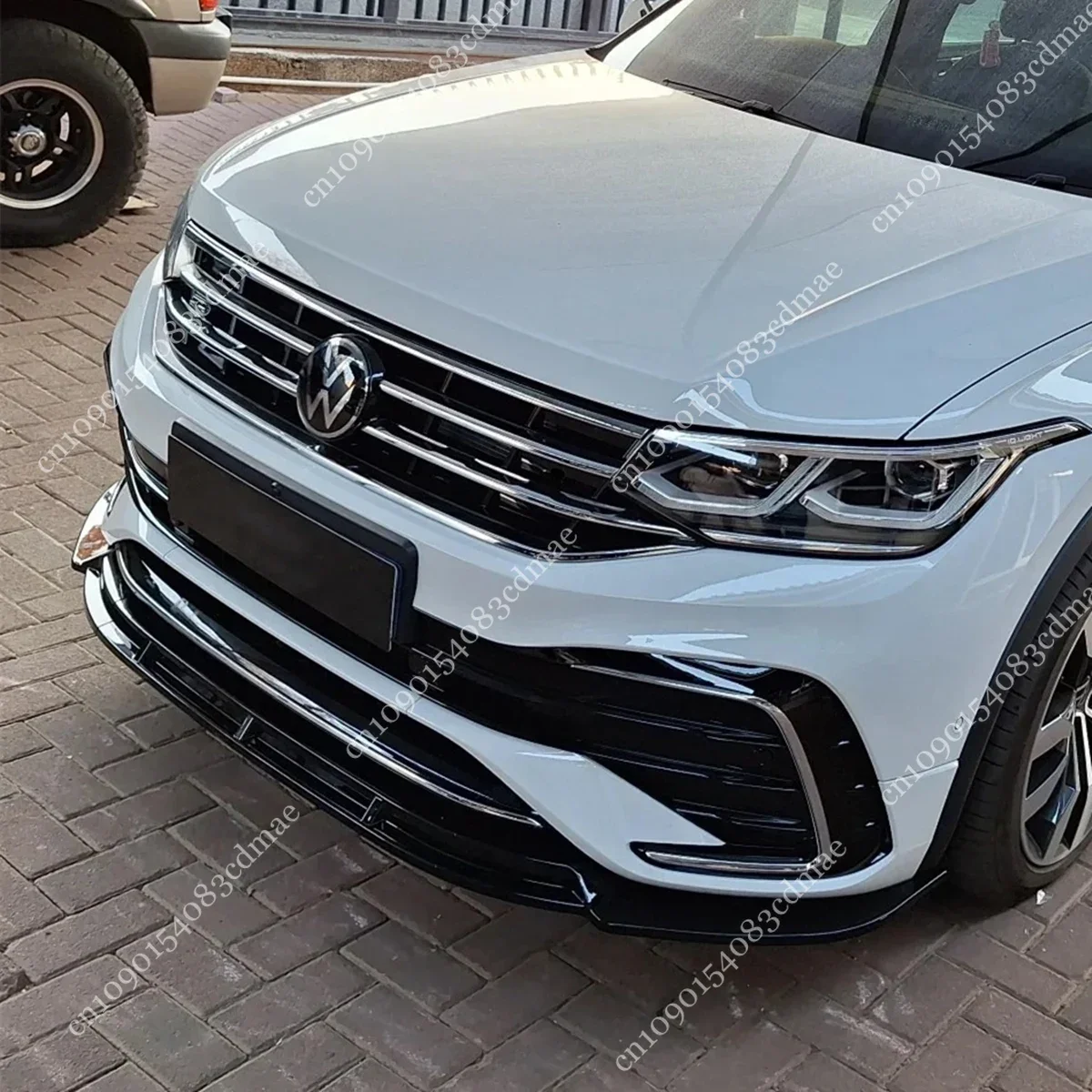 

Maxton Style Front Bumper Lip Splitter for Tiguan MK2 TSI TDI R LINE 2020-2023 Facelift