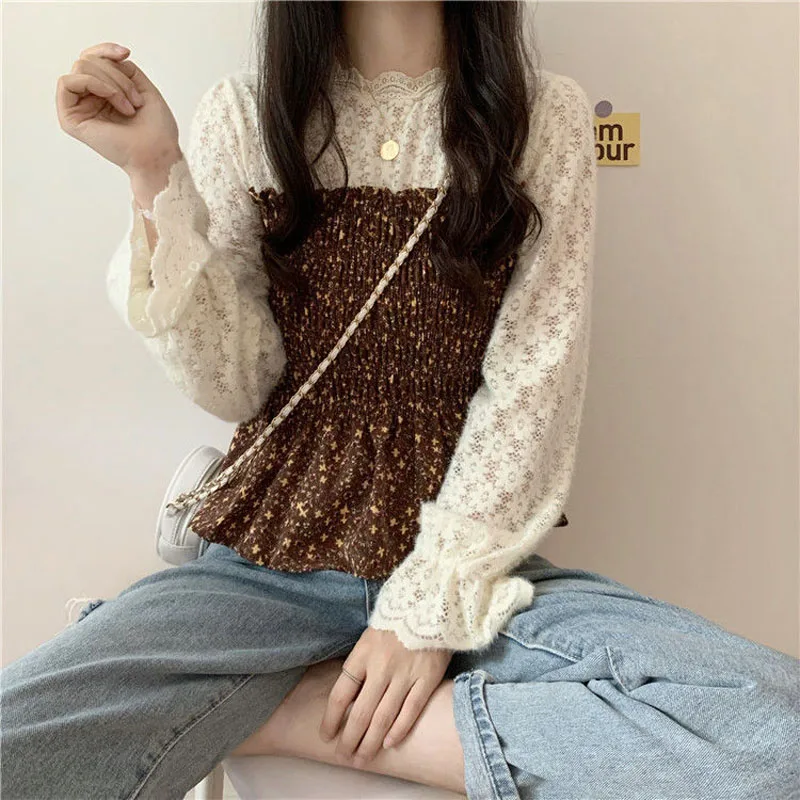 Mori Girl Style O-Neck Lace Print Patchwork Flare Sleeve Women Blouse Hollow Out Folds Pullover French Long Sleeve Inside Top