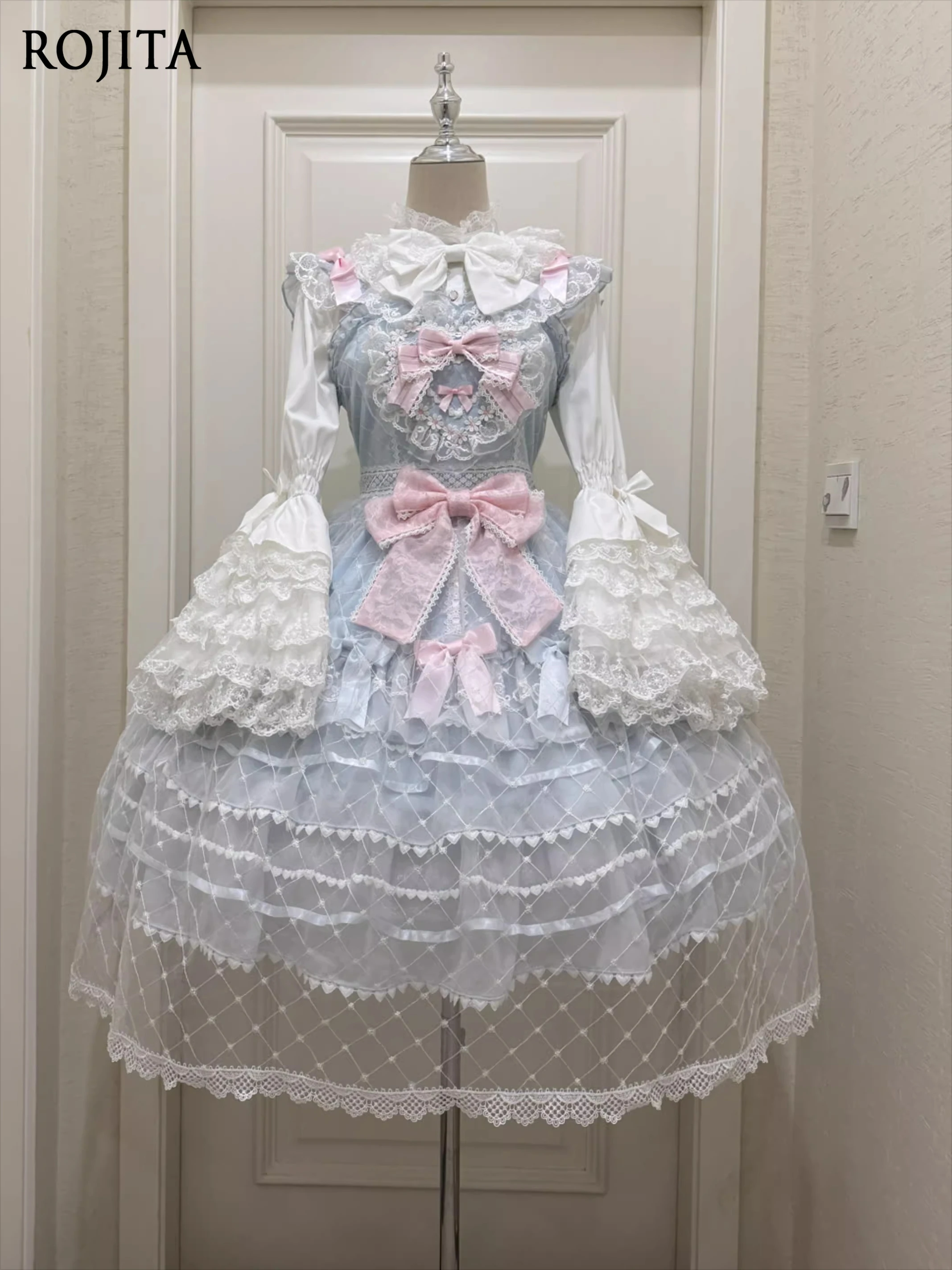 التصميم الأصلي لوليتا الحلو Jsk فستان الحمالات للنساء 2025 الربيع جي الأكمام القوس الرقبة قميص داخل لوليتا القمم