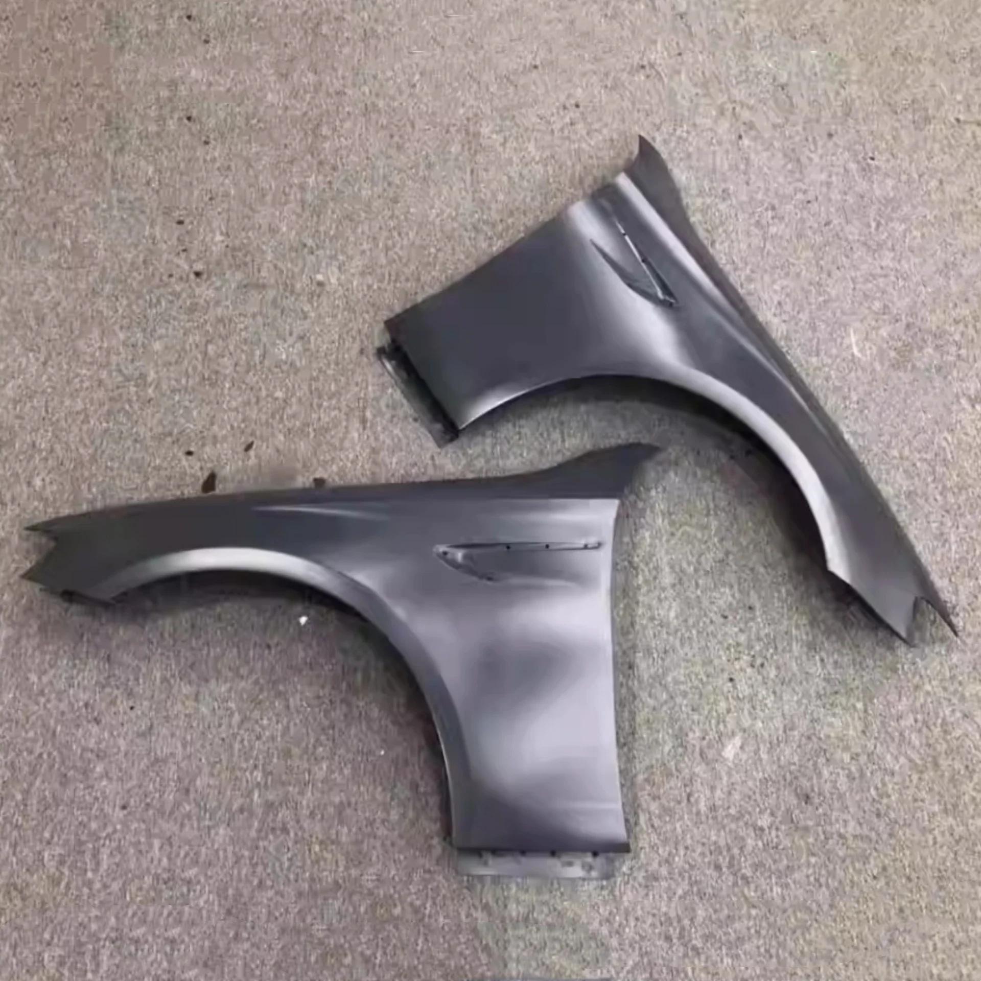 

Body Kit Fender Assembly for Mercedes Benz E Class W213 E200 E260 E300L 17-22 Convert E63S New Style Fender Car Accessories