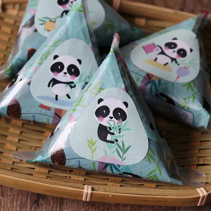 Triangular rice ball packaging bag panda pattern portable rice ball bag can be microwaved  bento accessories