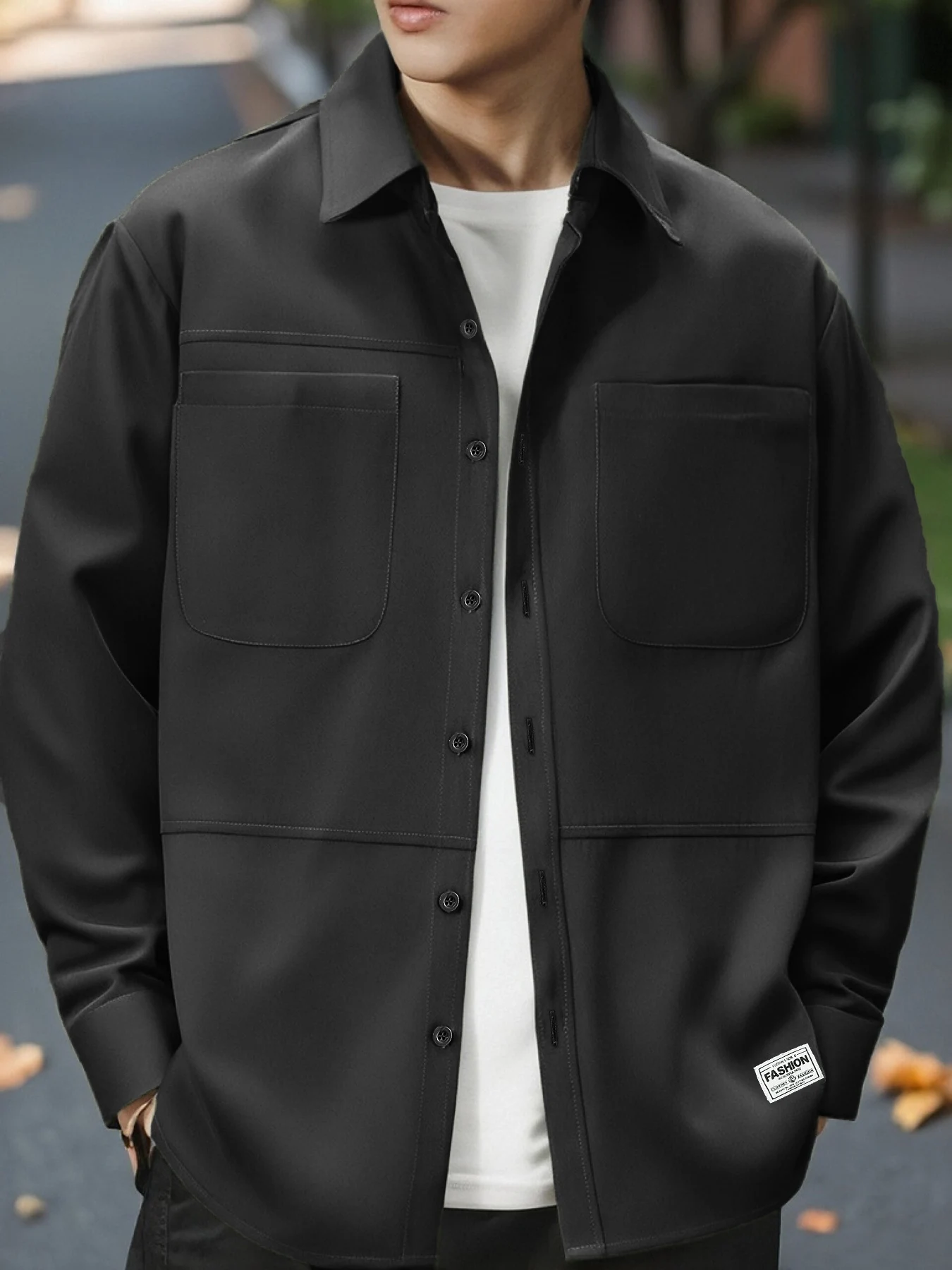 Men's Spring and Autumn Solid Black Work Shirt with Contrasting Stitching, Symmetrical Double Pockets, Turn-Down Collar, Loose Fit, Slimming Effect, Versatile for Daily Wear and Layering, Casual Top
