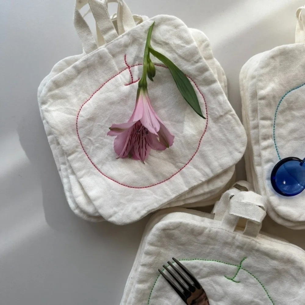 New Embroidery Insulation Pads Square Shape Hand Towel Type Cotton Placemats Soft Coasters Table Decor