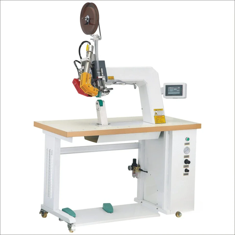 BT-920T Hot air seam sealing machine  adhesive tape machine  for  protective cloth  nonwoven fabric