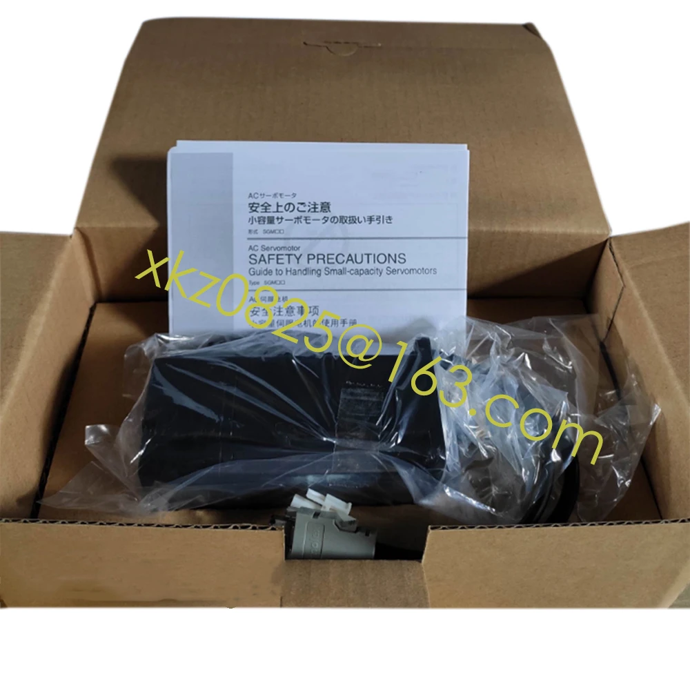 Brand New Original AC Servo Motor SGMEV-03DDA61