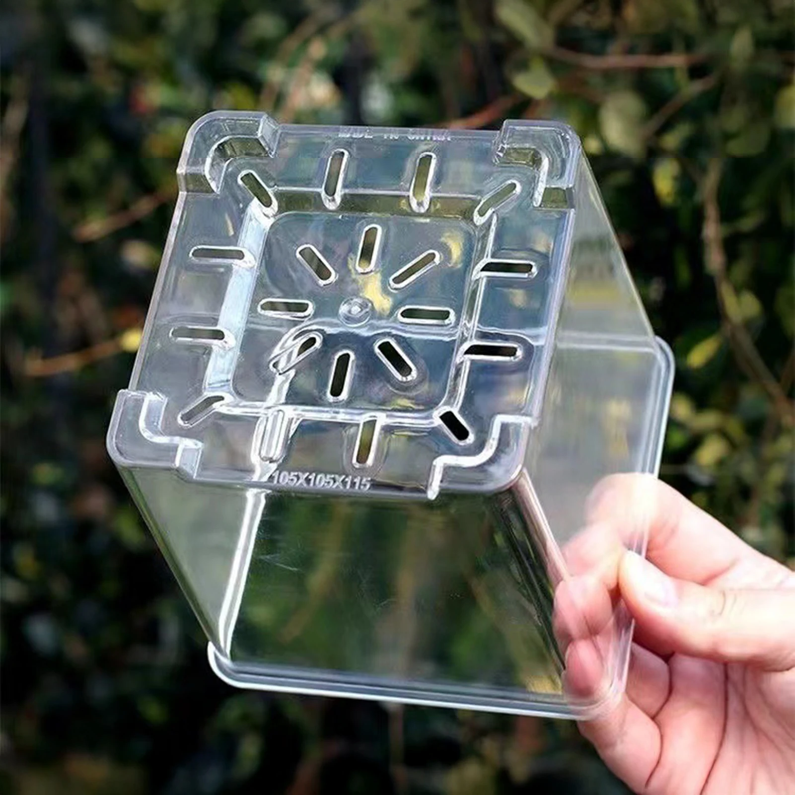 

Clear Nursery Pots with Tray Thickened Clear Acrylic Planter Pots with Saucers for Windowsills Desks and Shelves