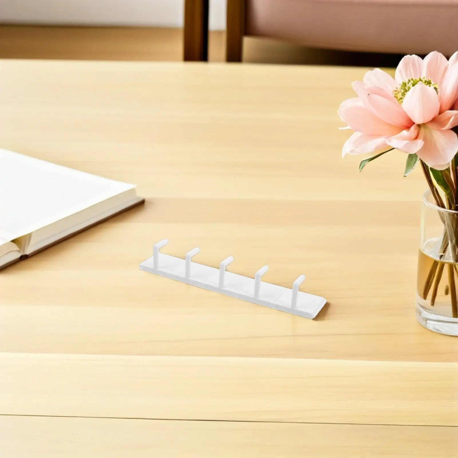 

6Sets Manicure Nail Display Stand Non Magnetic Plastic White Base Cat Eye Press on Nail Holder Practice Board for Salon DIY Use