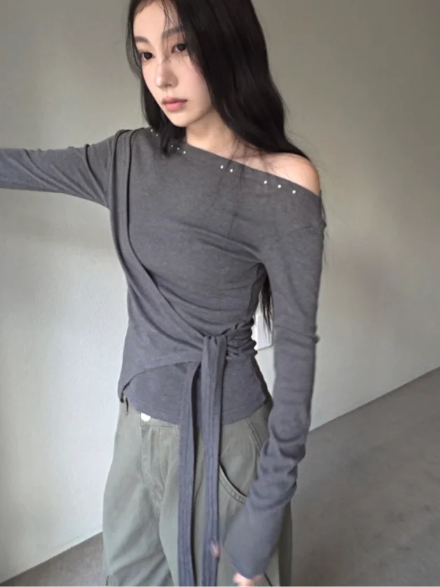 Unique SEI Korean Style Slim Fit Long Sleeve T-Shirt Shoulder Bared Waist Cinched Women's Top Rivet Detail Breathable Springwear