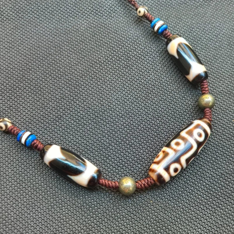Tibetan Tiger Teeth 9-Eye Totem Weathered Oil Moisturized Vermilion Agate Bead Handmade Weaving Necklace Free Shipping