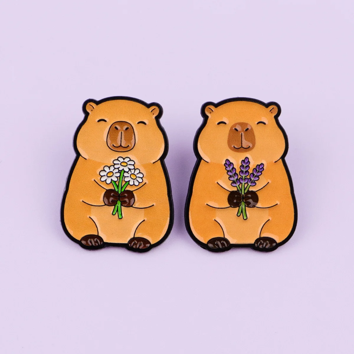 Niedliche braune Capybara-Emaille-Pins, Gänseblümchen-Metallbrosche, Rucksack-, Hut-, Taschen-, Kragen-, Reversabzeichen, Modeschmuck-Kollektion, Geschenke, 2 Stück