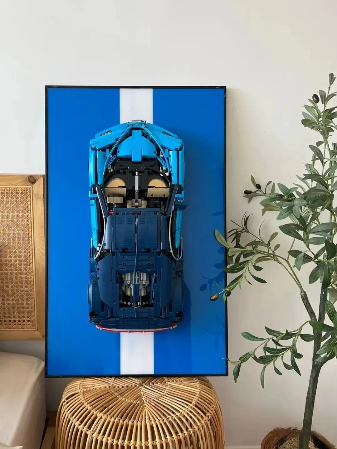 NEW Wall Mount Display box Photo Frame Suitable for LEGO 42083 Techni Bugatti Chiron building block car model Display Wallboard