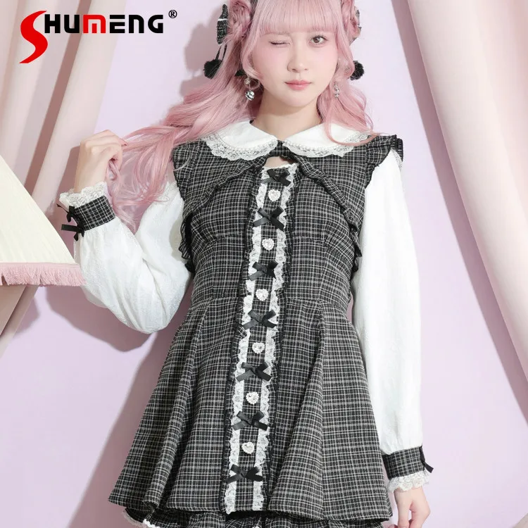 

Японский комплект в стиле Лолита: платье с длинным рукавом и топ с бантом и кружевом, шорты. Весна 2026. Женский облегающий комплект из 2 предметов.