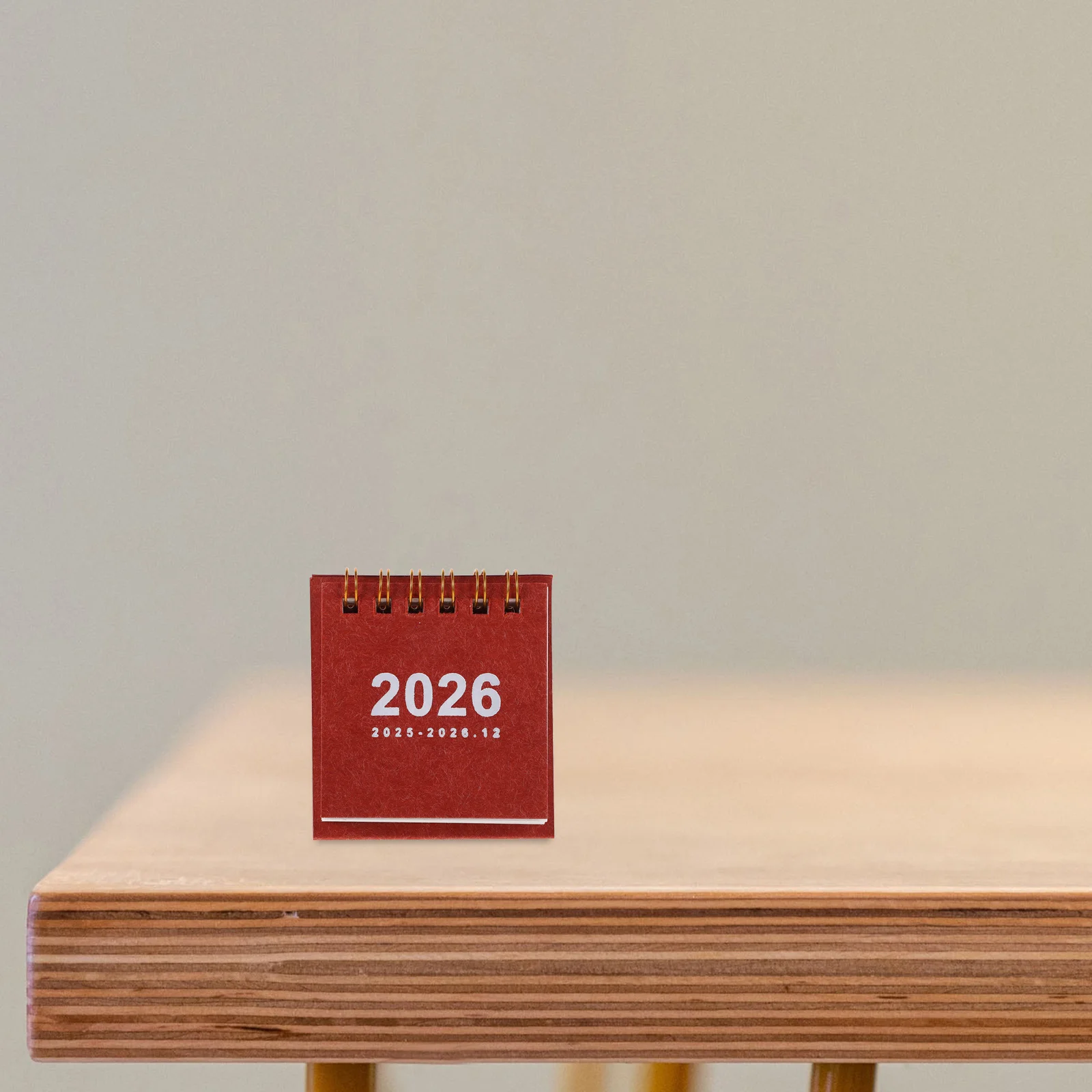 Mini Desk Calendar 2026 Small Standing Flip Weekly Scheduling Organizer for Home Office Desktop Decoration Portable Daily