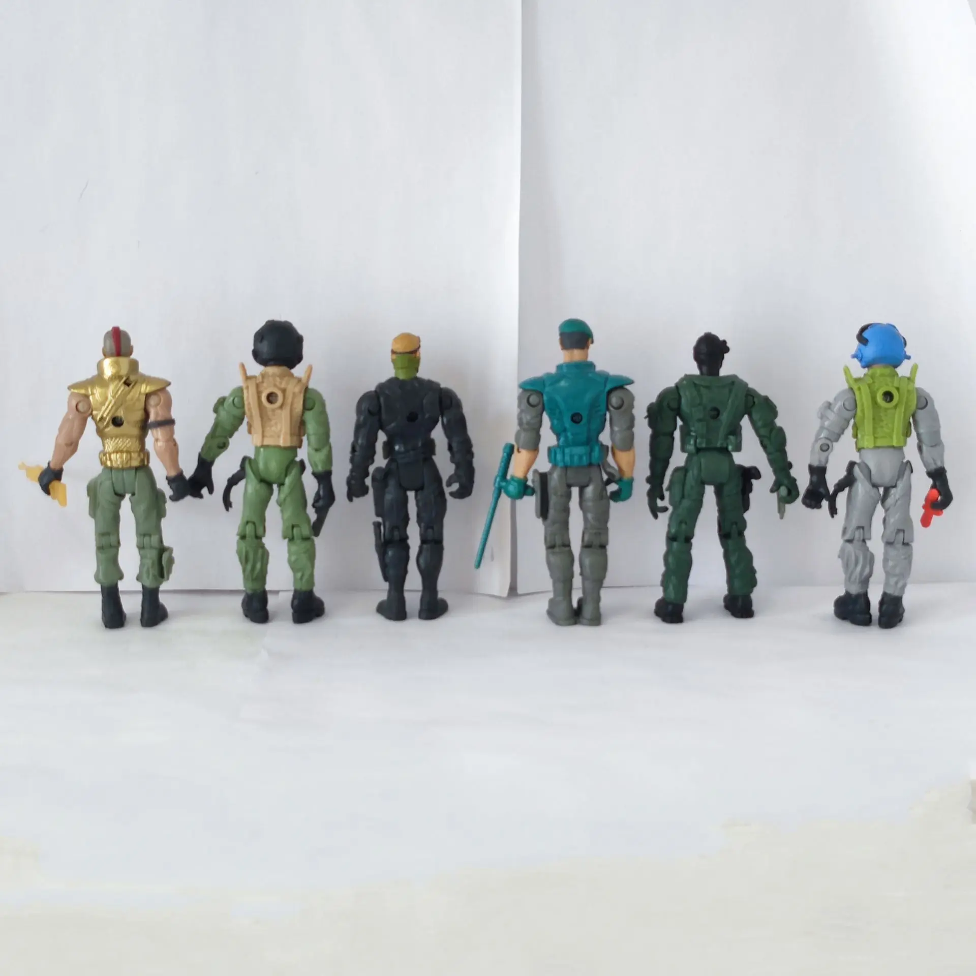 Lote de 5 figuras de ação soltas aleatórias do exército militar do soldado Lanard de 3,75"