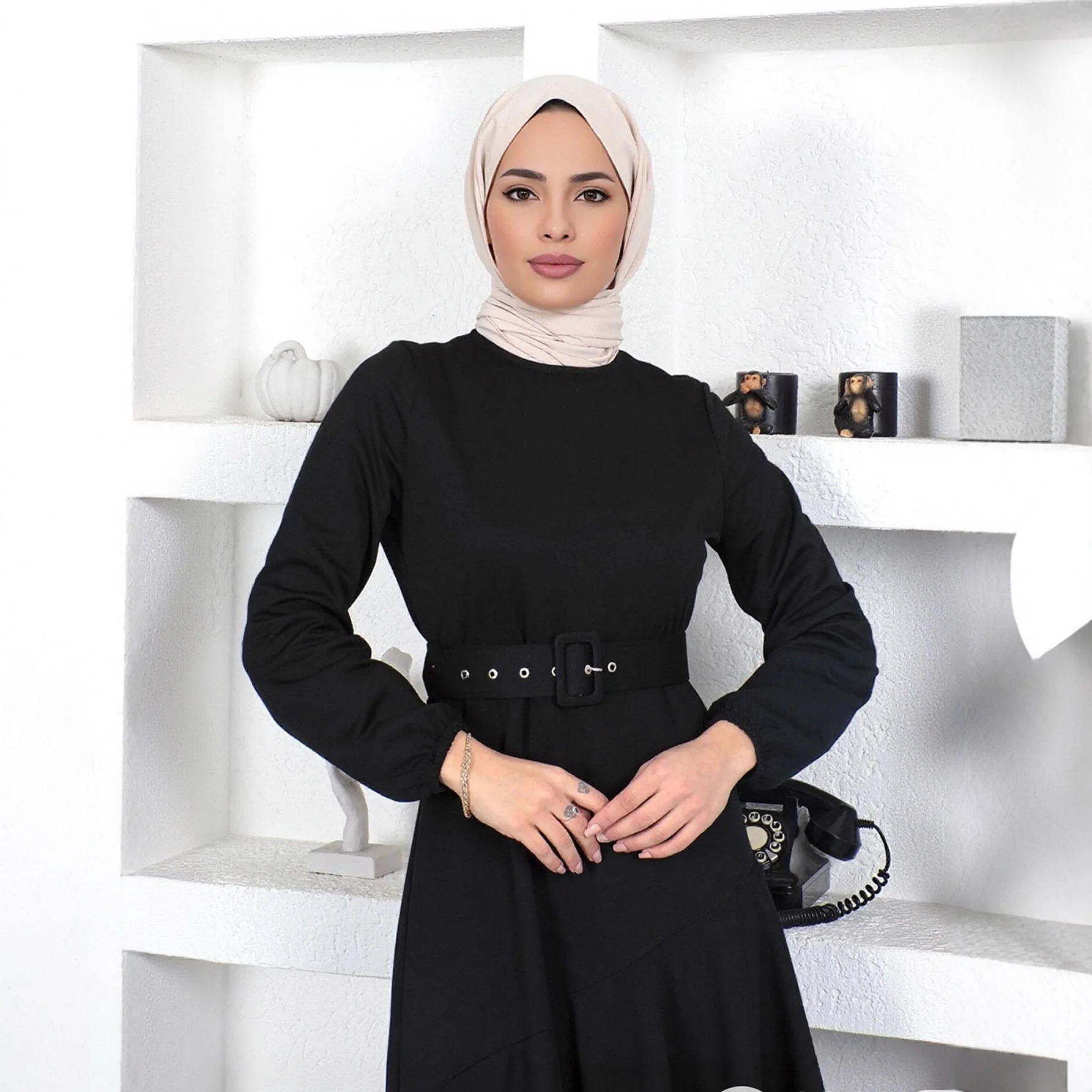 Islamique dubaï usage quotidien robes décontractées Eid femmes musulmanes robe longue élégante Double couche à volants taille couleur unie robe tricotée