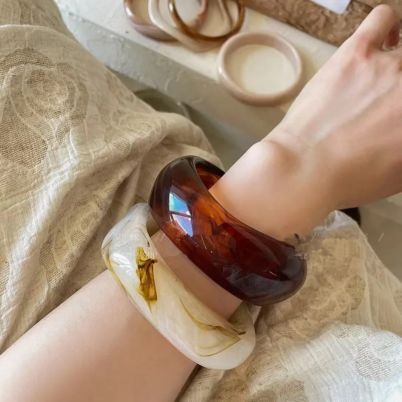 

Retro Acrylic Irregular Acidic Ring Bracelet Unique Design High-End Feelings Stackable Women's Jewelry Daily Party Accessory