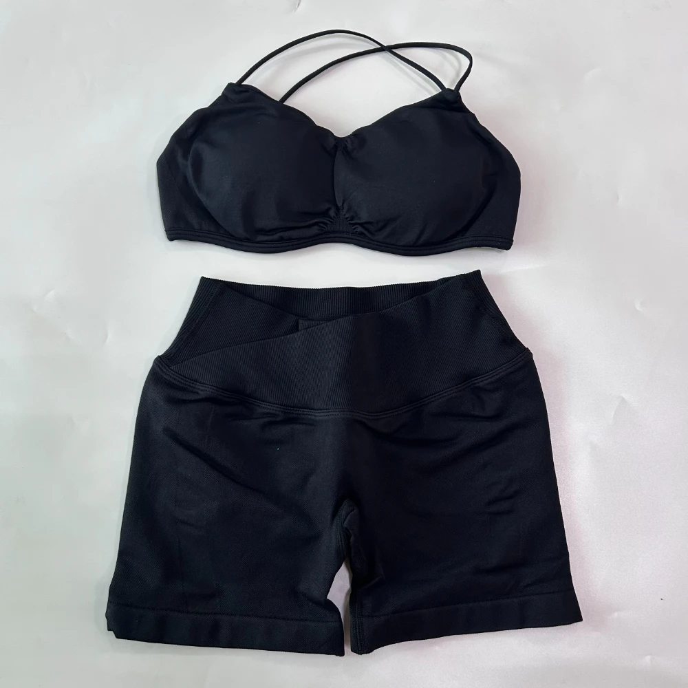 Pericic Gym-Set für Damen: Sporttop, High-Waist-Shorts mit Raffung, nahtlos, Fitness-BH, Sportanzug, Workout-Set, Sportbekleidung, 2-teiliges Set – Detail 16