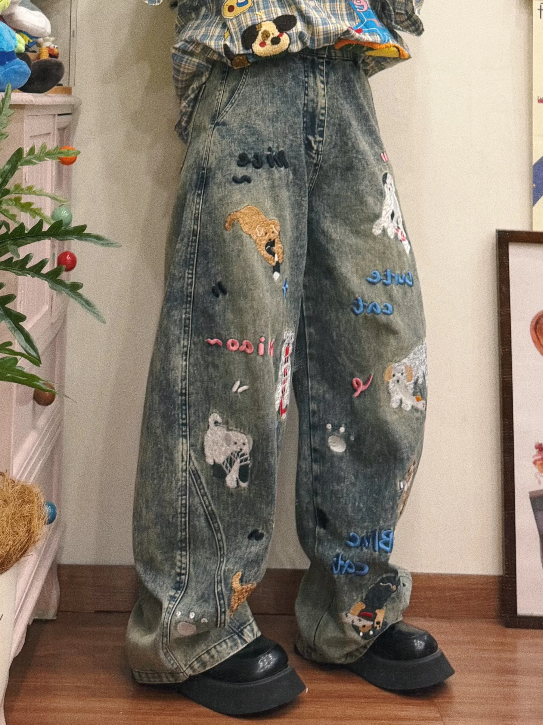 

BIBULU Street Sle American Retro Cartoon Print Jeans Women's Waed Wide Leg Straight Cut Trousers Casual Loose Fit Denim