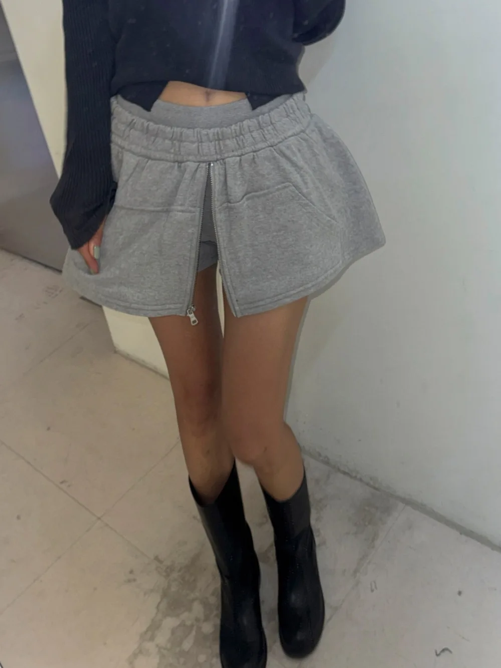 2025Dongda Gate Herbst Neues Design Reißverschluss Kleine ence Sweat Rock Hosen Spicy Girl A-Linie Casual ort Rock