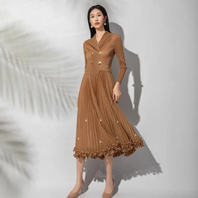 Miyake Fashion Dress 2026 New Pleated Fashion Lace Long-sleeved Suit Collar Commuter Waisted Large Size Elastic Long Dresses