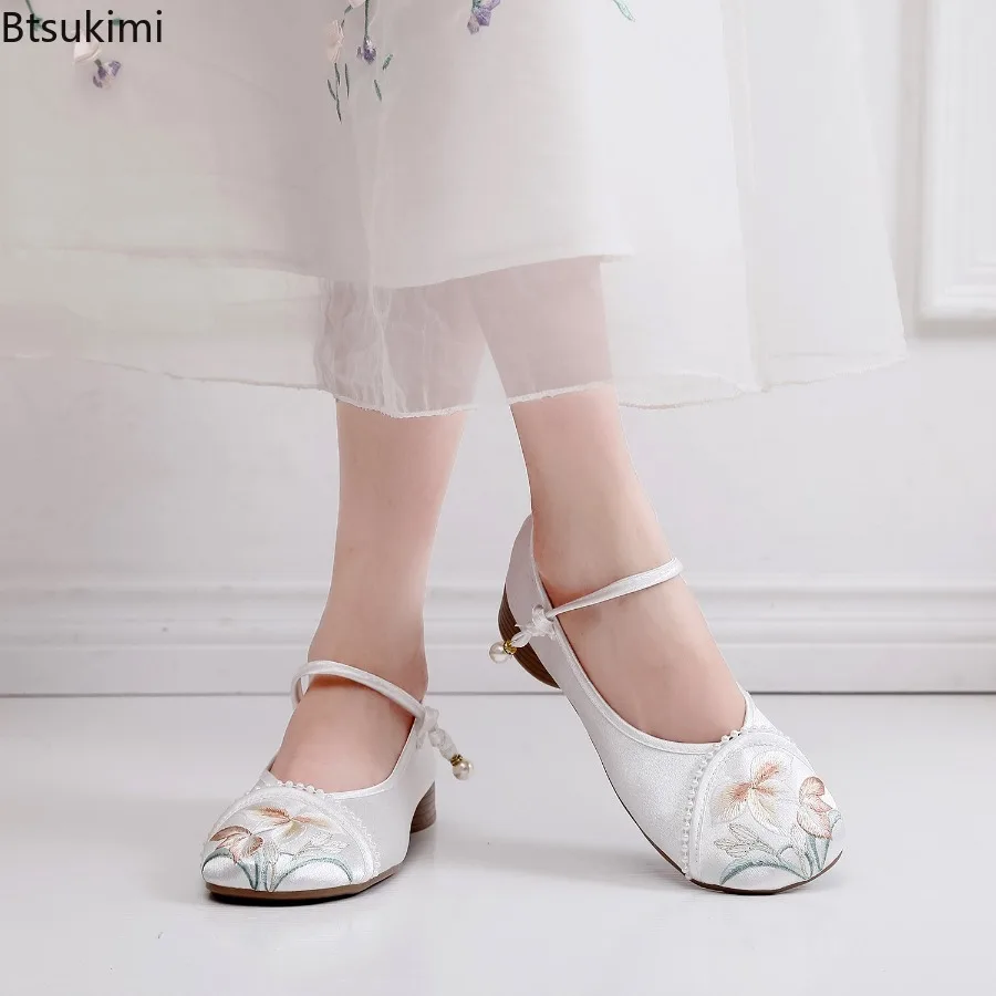Fashion Embroidered Chinese Style Low Heeled Women's Shoes Elegant Casual Ladies Single Shoes Ethnic Style Cheongsam Hanfu Shoes
