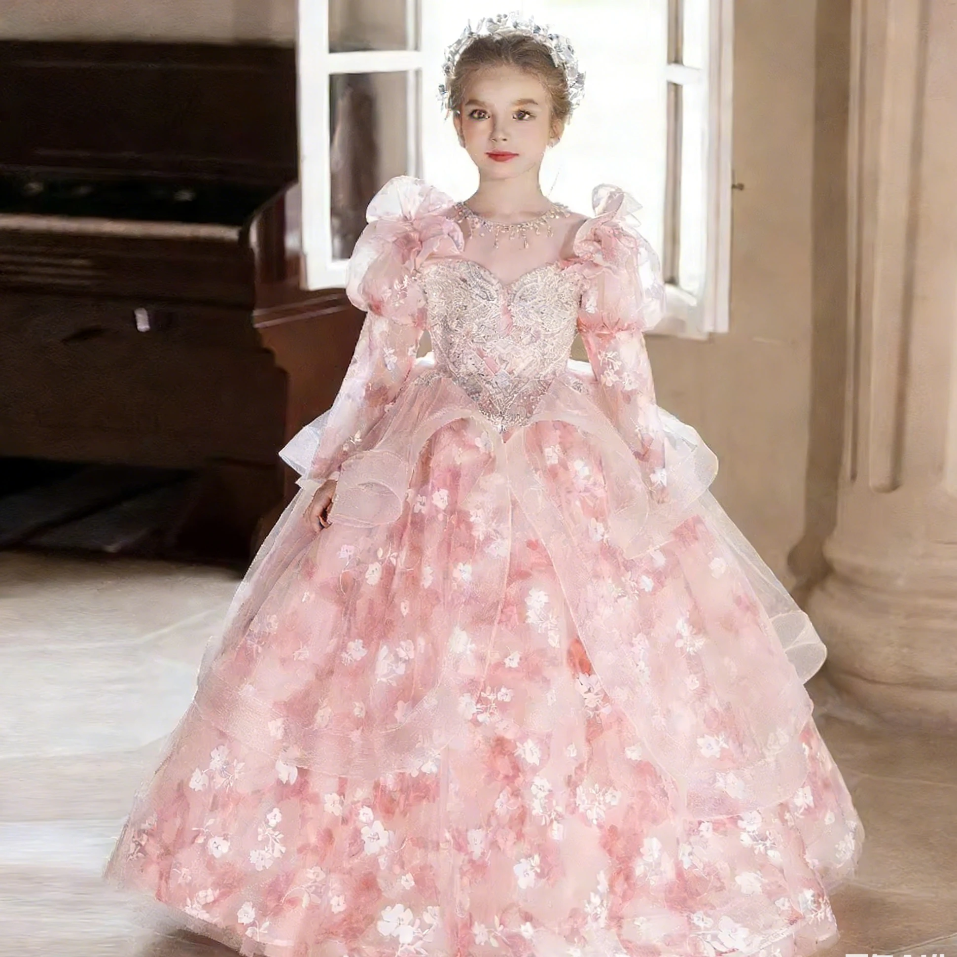

Customized Pink Flower Girl Dress For Wedding Appliques Beading Glitter Long Sleeve Luxury Kids Birthday First Communion Gown