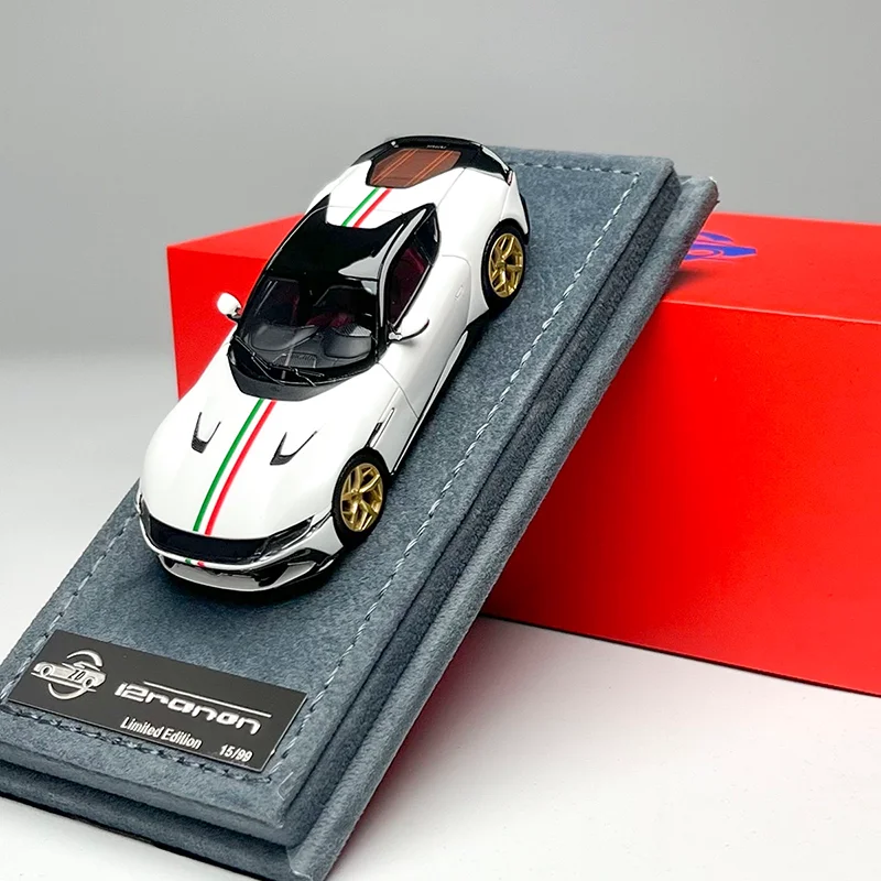 

Модель автомобиля Zadie 1:64, 12-цилиндровый, из смолы, статическая коллекционная модель, украшение, праздничный подарок, игрушка, сувенир