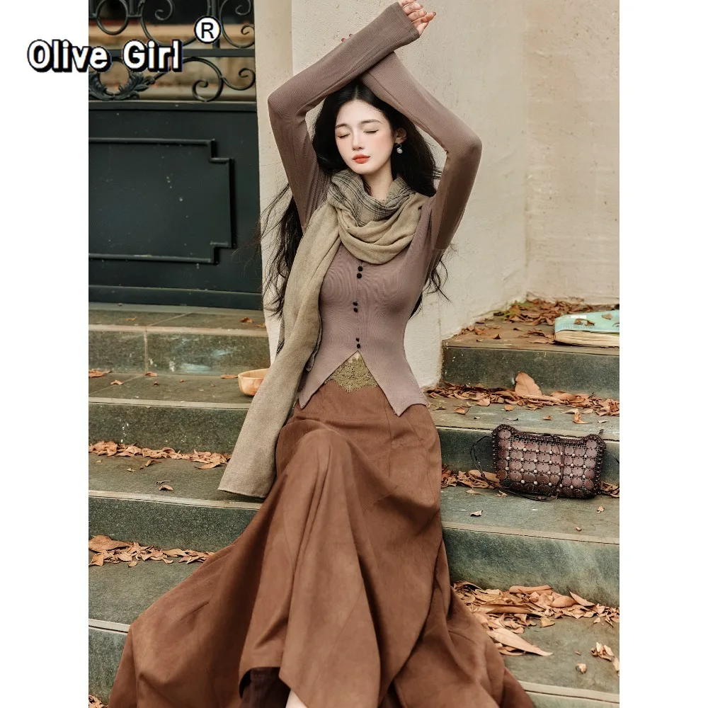 가을 겨울 한국 니트 탑 셔츠 블라우스 레이스 우아하고 섹시한 브라운 하프 스커트 여성 세트 투피스 세트