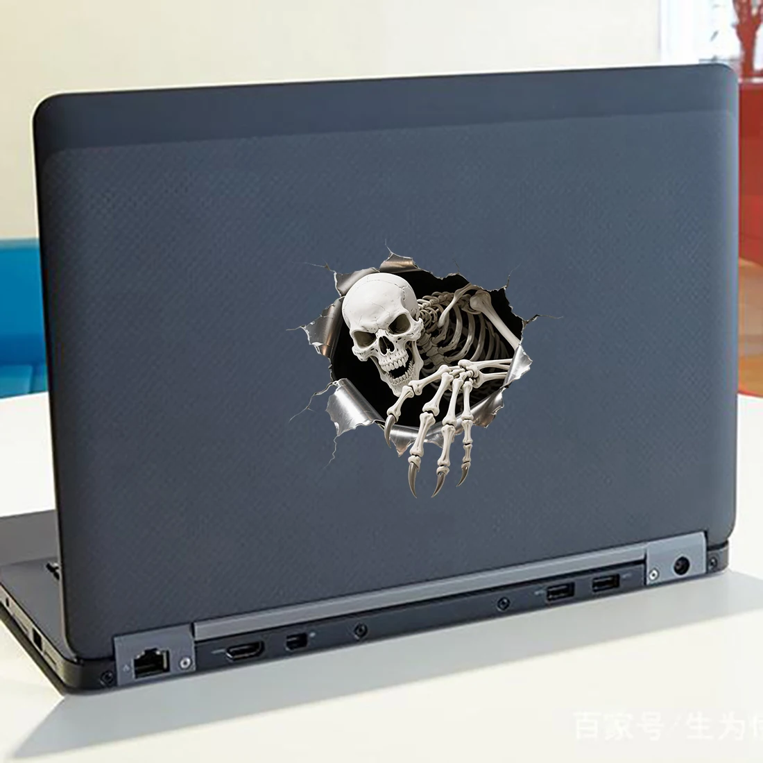 Three Ratels CAA114 Evil Skull Broken hole wall stickers for home decoration Personalized computer stickers car decal