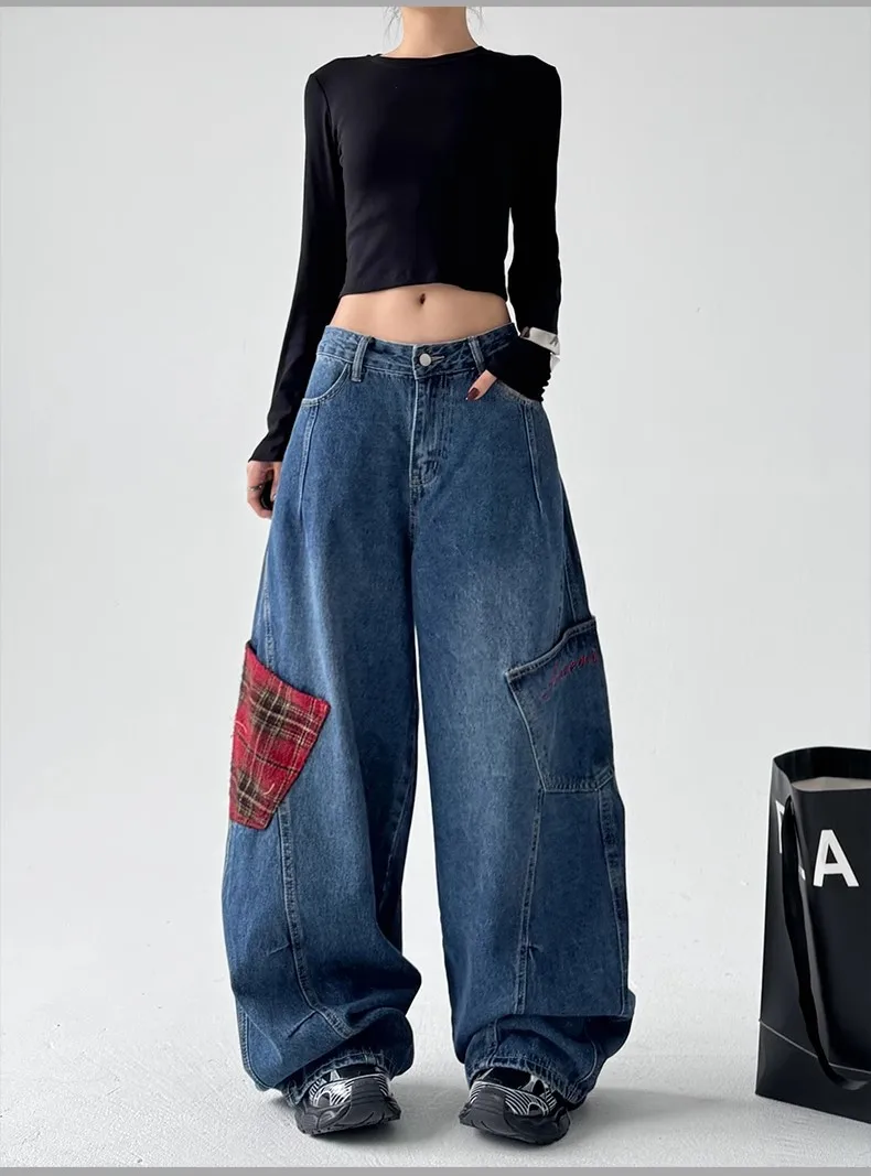 

Women's Blue Contrasting Plaid Pocket Splicing Scimitar Jeans Street American 2025 New Wide-Leg Large Pocket Work Pants Trendy