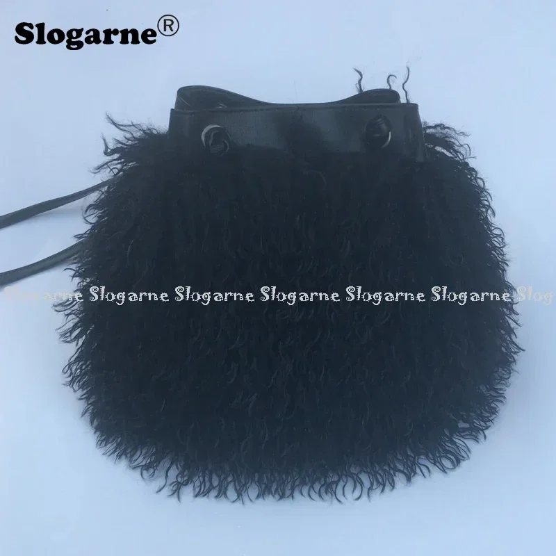 Women\'s 2024 Fashion Long Fur Wool Bag Beach Wool Fur Shoulder Bag Ladies Faux Furs Handbag Luxury Faux Mongolian Sheep Fur Bags