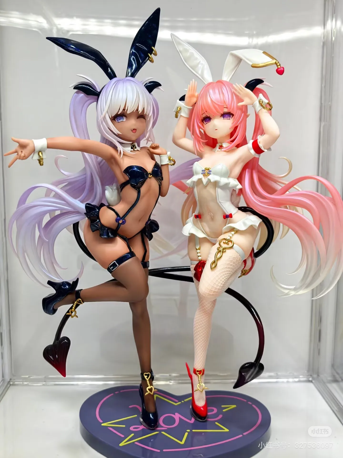 

New In Stock Original Bearpanda Studio Lulum & Chlorum Temperature Sensitive Paint Figure Collectible Model Decoration Toys Gift