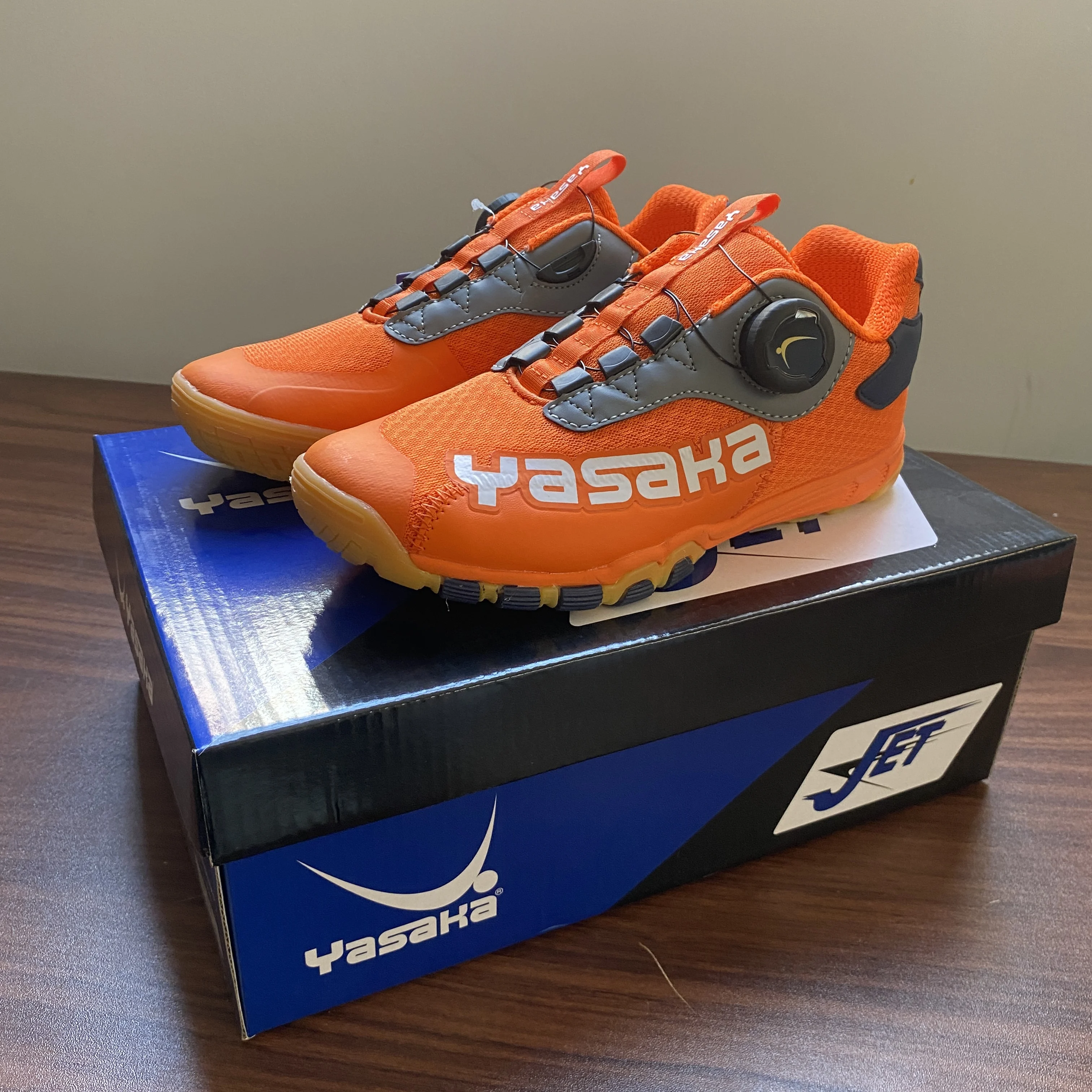 2025 new badminton shoes Anti-slip badminton training shoes men's tennis shoes men's luxury brand table tennis shoes