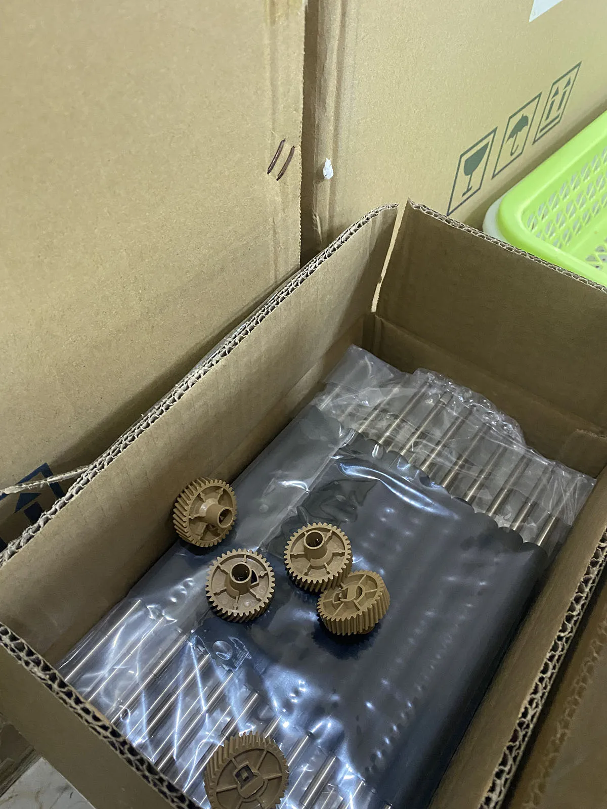 

1PCS 36T Fuser Lower Pressure Roller Gear for CANON IR ADV C3020 C3025 C3320 C3325i C3330i C3520i C3525i C3530i FU2-1372-000