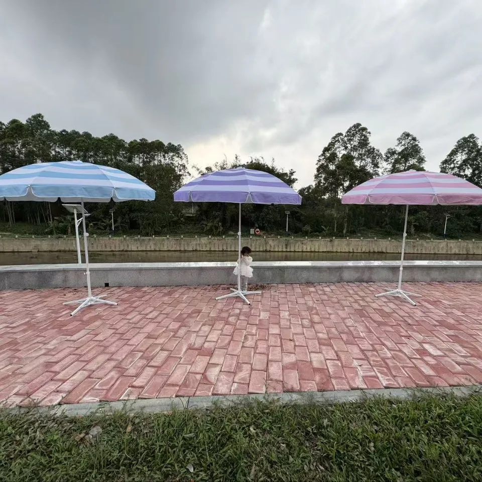 Rainy manufacturers supply outdoor beach umbrellas, polyester striped series, with tiltable digital printed large sun umbrellas