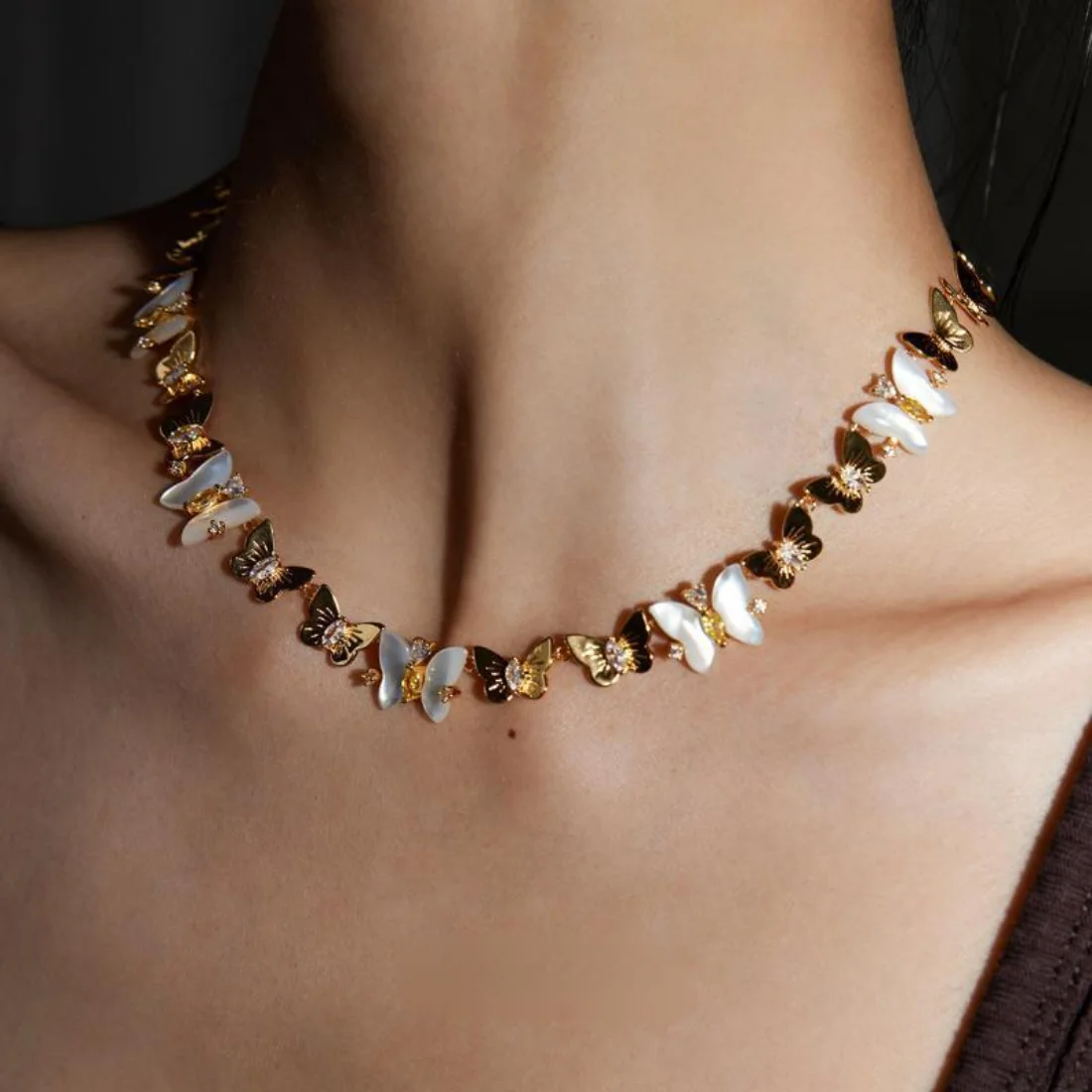 Deep-sea White Butterfly Shell Clavicle Chain Alloy Material, Gentle Butterfly Necklace Choker Necklace for Parties