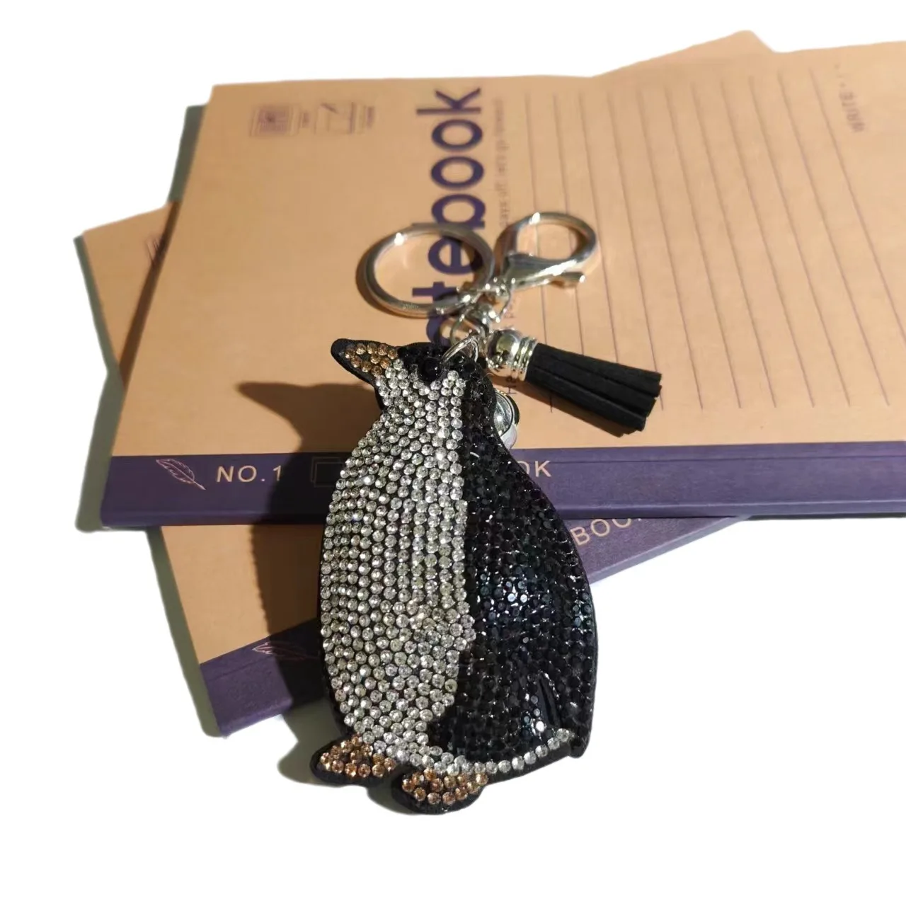 Simple Cute Little Animal Penguin Crystal  Keychain Pendant for Bag and Car with Metal Keyring Key Accessories Wholesale Price