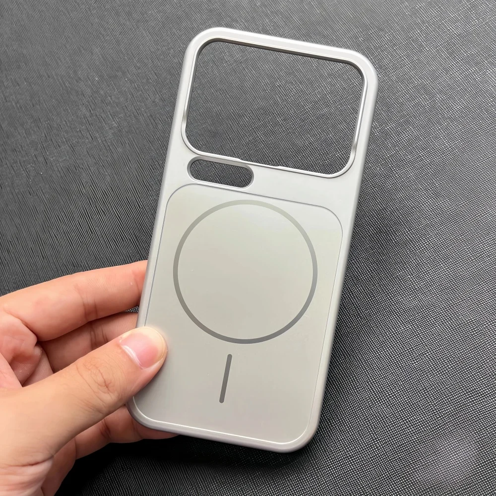 Luxus AG Matte Für Magsafe Magnetische Fall Für Xiaomi 17 Pro Max MI 17Pro 17ProMax PC Acryl Stoßfest Had rüstung Telefon Abdeckung