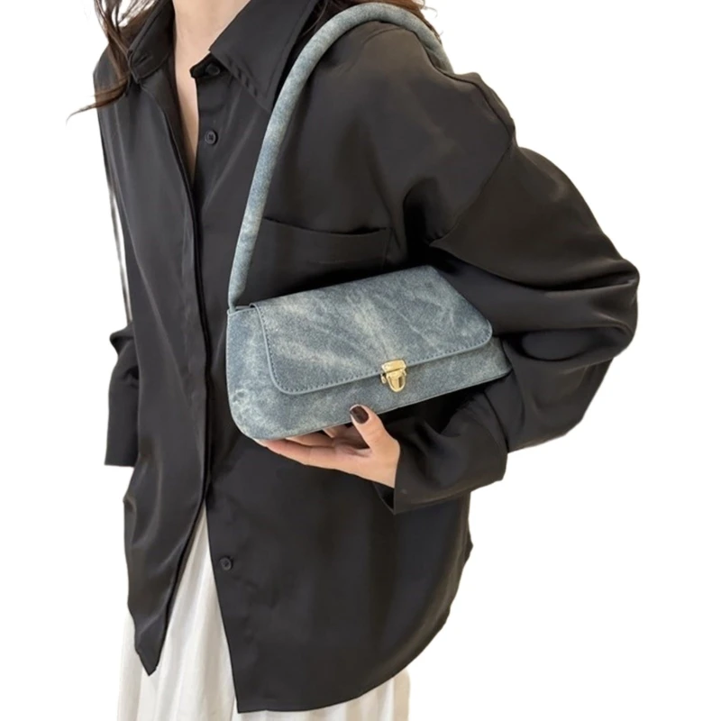 Trendy Handbag Stylish and Convenient Underarm Bag Suitable for Daily Use