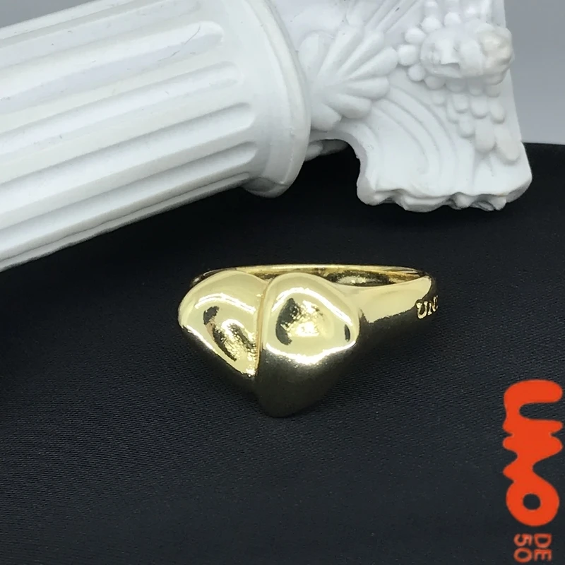 2025 Best-selling Explosions UNO DE 50 Irregular S925 Silver Temperament High Sense of Luxury Metal Fashion Commuter Joker Ring