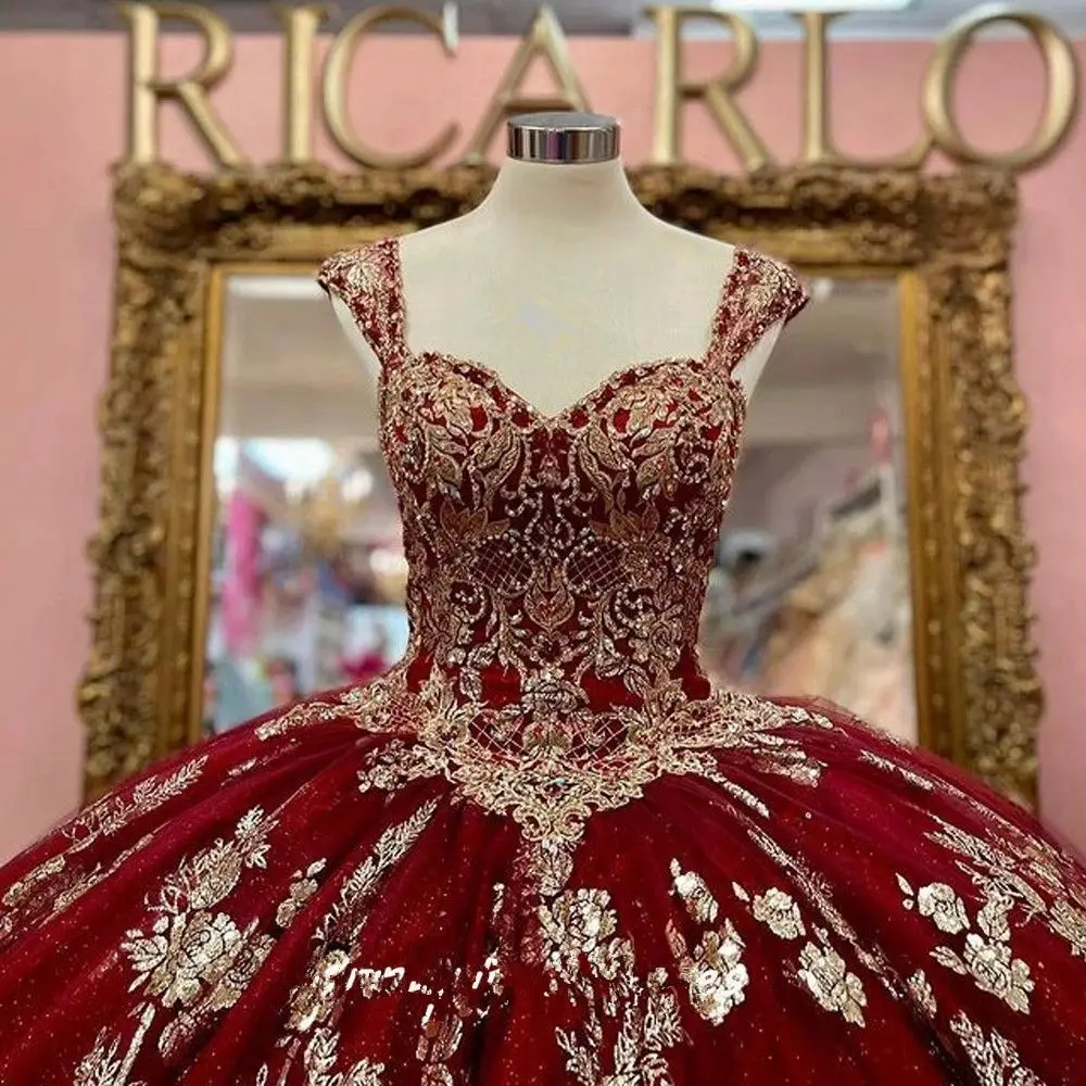 Disesuaikan renda emas Burgundy Quinceanera gaun applique manik-manik kristal Meksiko korset manis 16 Vestidos De XV 15 Anos YQD431