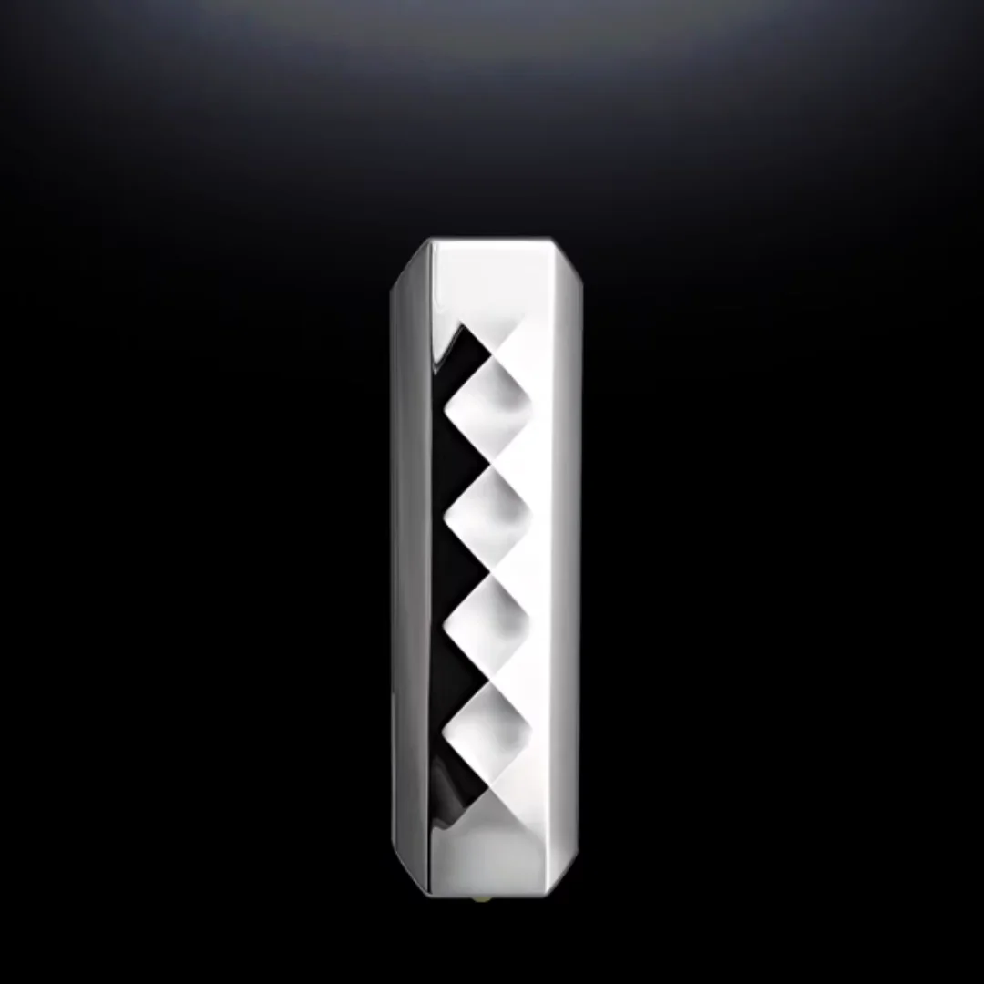 Variant: Chrome D